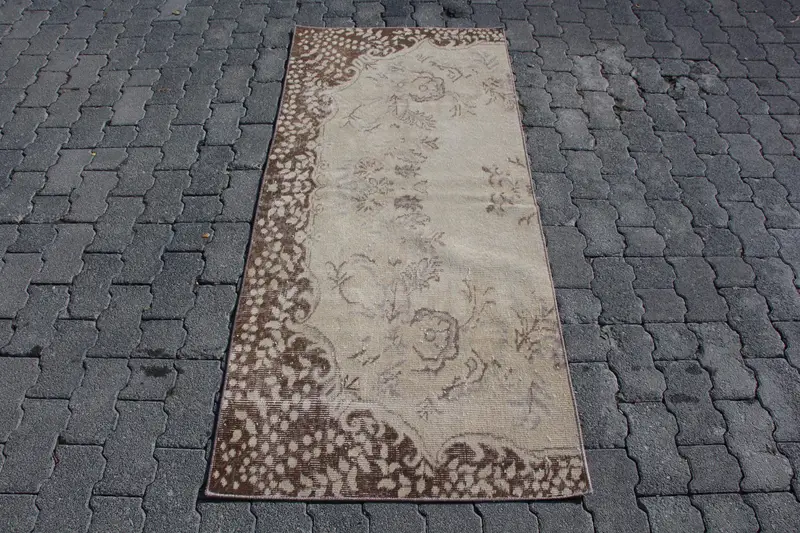 Zarif Bej Fas Halısı, 2,5x5,7 ft Bej ve Kahverengi