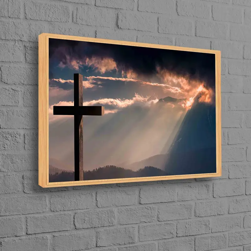 Kutsal Huzur: Kutsal Bağışlama ve Haç Baskılı Kanvas