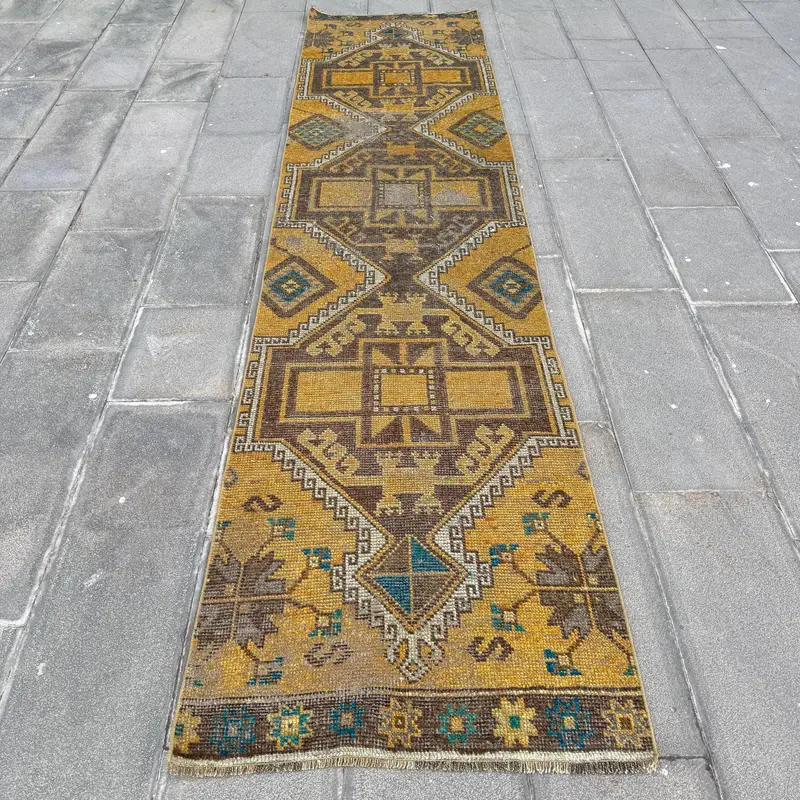 イエロー&ブラウンチェックラグ 2.7x11フィート シックな装飾