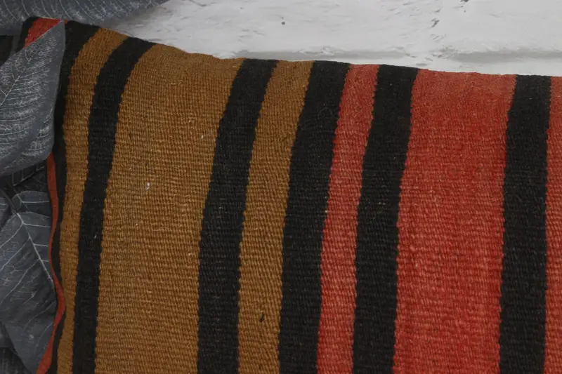 Pillow Cover, Toss Cushion, Sustainable Cushion Case, Kilim Pillow, Handmade Kilim Cushion, 12x36 Red Pillow Cover, Vintage Kilim Throw Pillow - 2