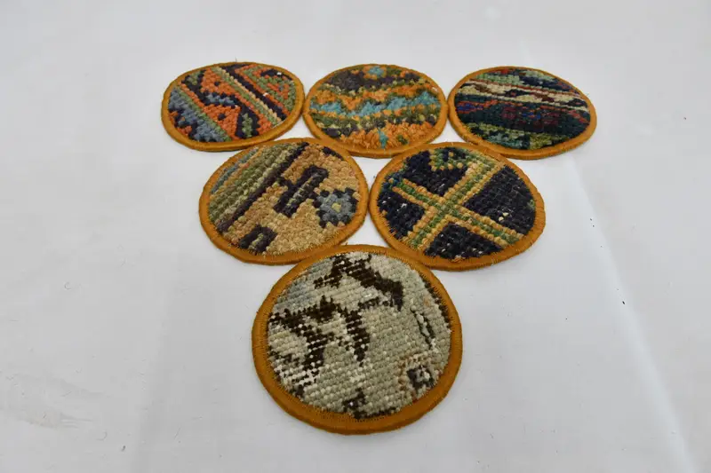 Posavasos redondos bohemios, posavasos naranjas y bronce