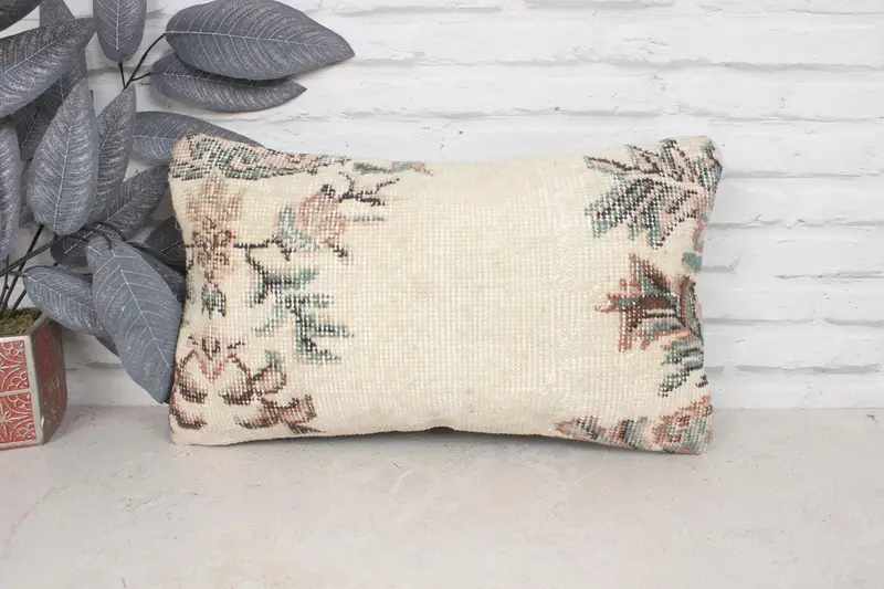 Handwoven Pillow Cover Cushion Case, Kilim Pillow, Turkish Kilim Pillow, Pillow, 12x20 Beige Pillow, Interior Designer Pillow, Sustainable Cushion - 1