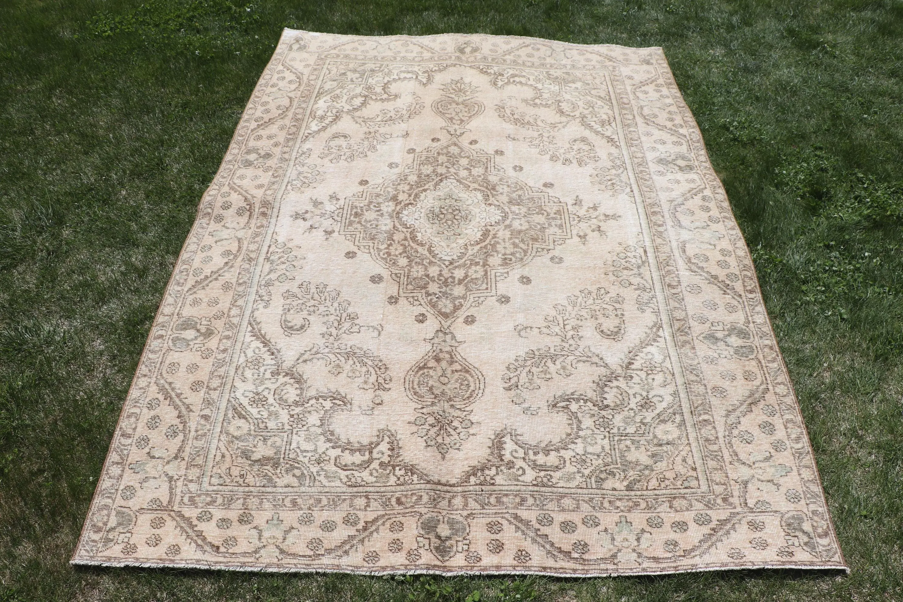 Vintage 6.3x8.9 ft Rug, Turkish Rug, Brown Plants & trees Rug Wool - 1