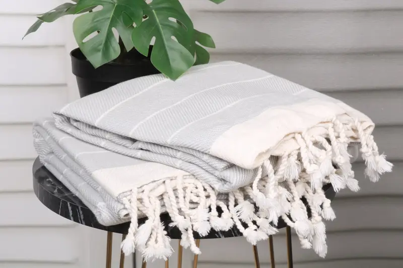 Best Beach Towel, Best Friend Gift Ideas, Fringed Turkish towel for poolside, 70x40 Cotton Herringbone Towel, Hammam towel, Housewarming Gift - 3