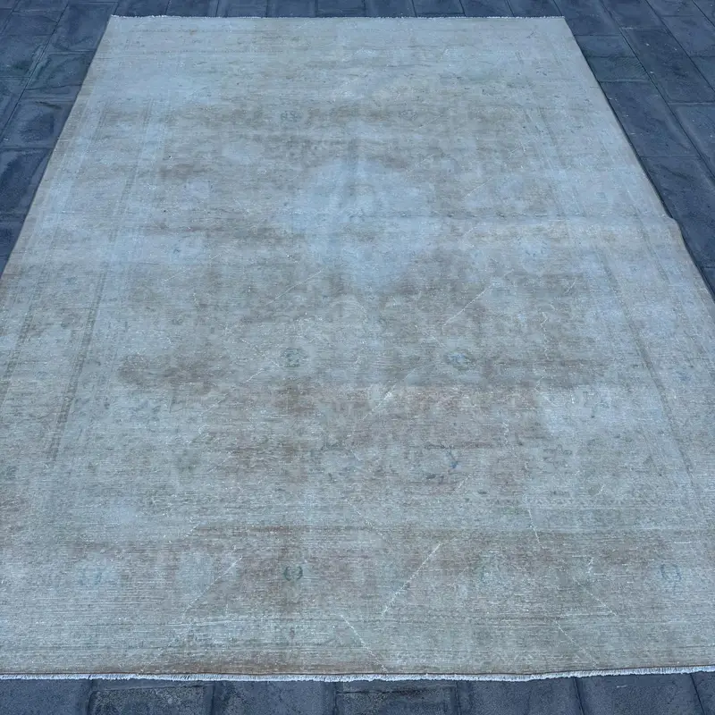 Vintage Turkish Oushak Rug 9x12.2 ft (273x372 cm), Gray Floral Wool Rug - 1