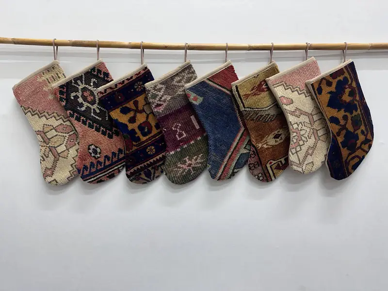 Şenlikli 7 İnç Noel Çorabı, Süslü Desenli Noel Çorabı