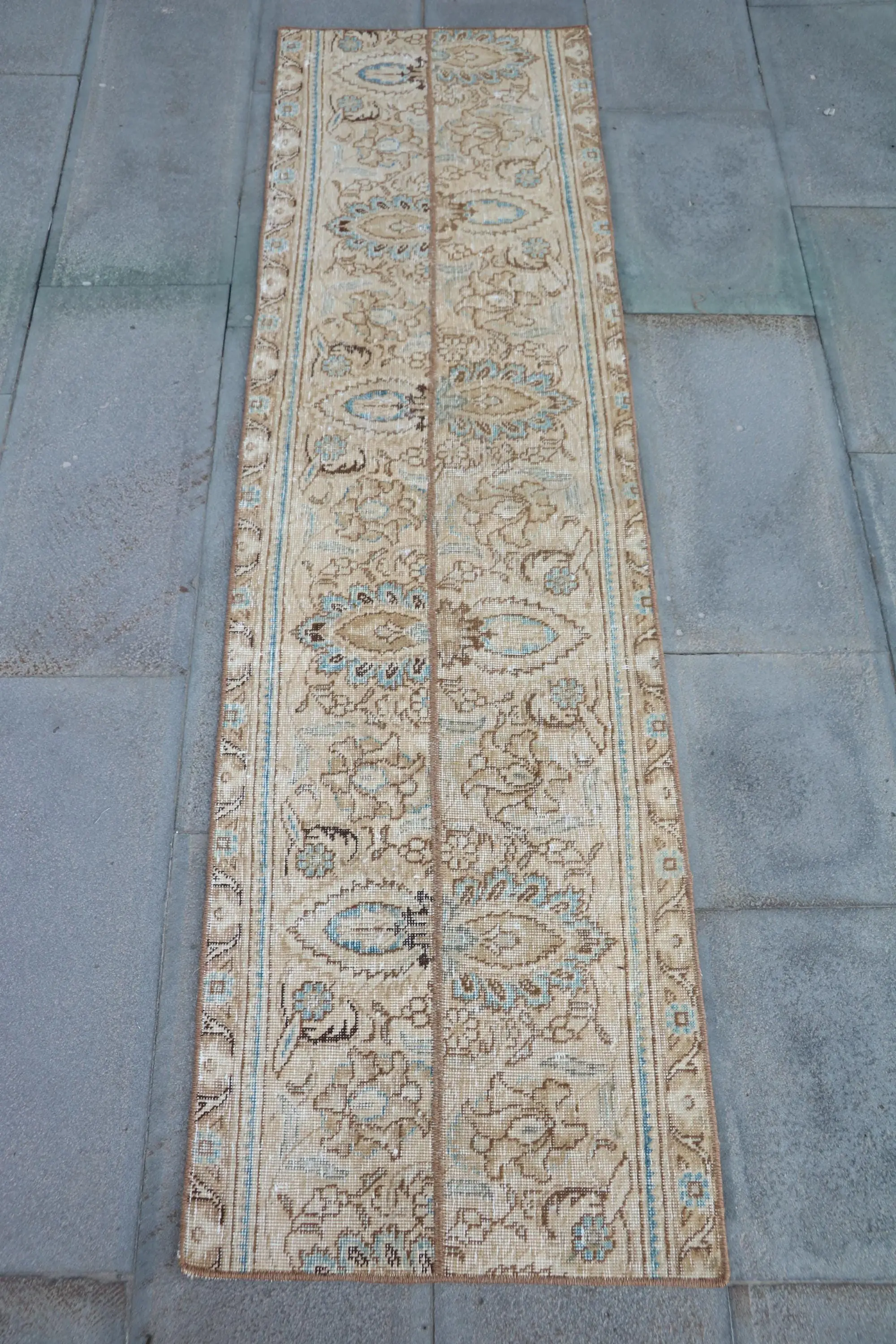 1,8x6,7 ft Teppich, türkischer Vintage-Teppich, brauner Wollteppich mit Tiermuster - 1