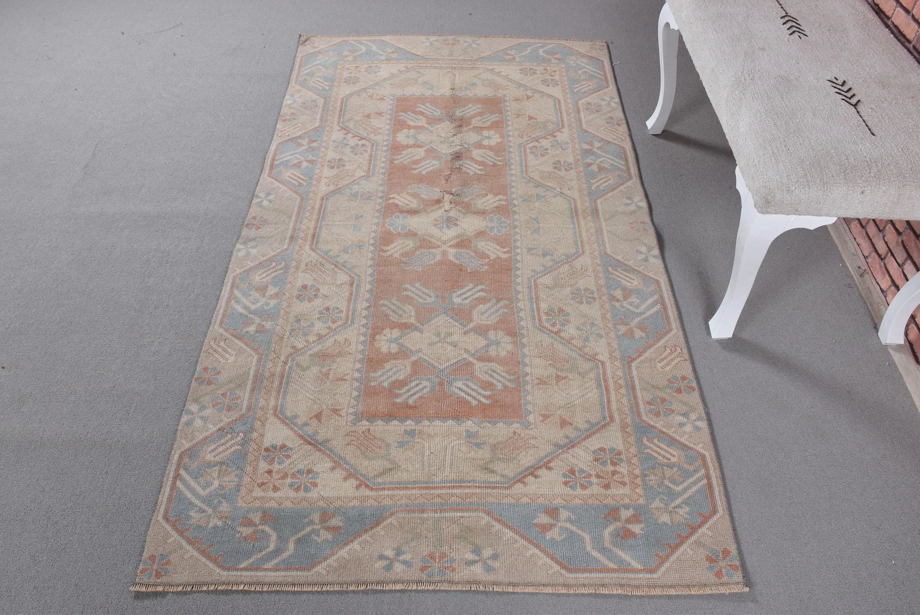 Elegante alfombra beige y naranja, 108 x 195 cm, diseño de cuadros Chic - 1