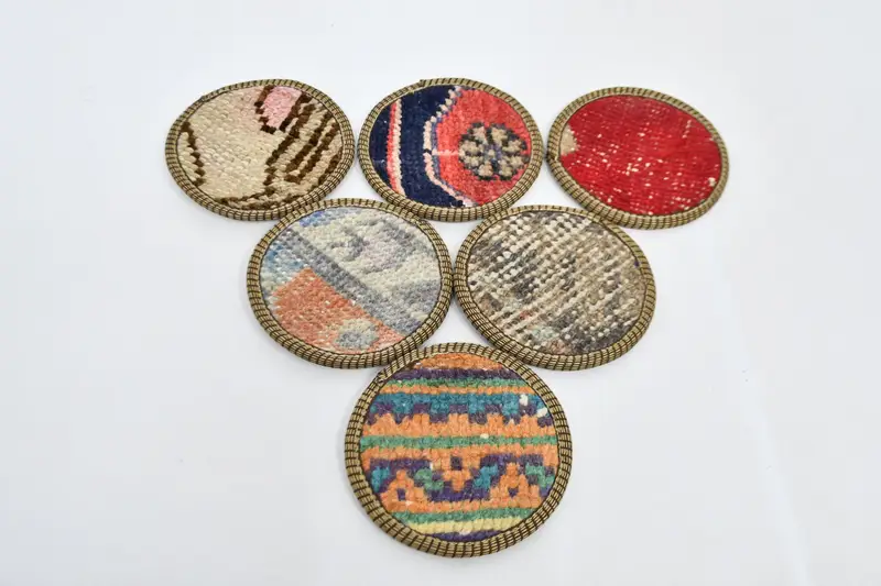 Posavasos redondos bohemios rojos y naranjas, posavasos bohemios únicos