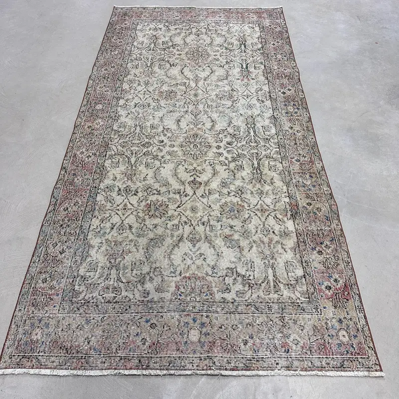 Vintage Turkish Rug, 4.6x9.4 ft Oushak Rug, Red Large Ombré Rug - 1
