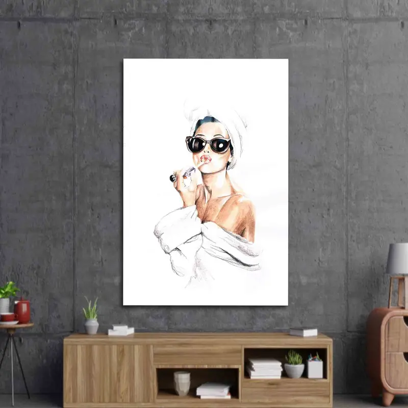 Zarif Audrey Hepburn Baskılı Cam - Vogue'dan Esinlenen Tasarım