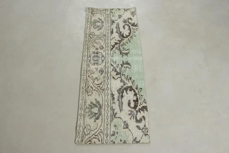 Türk Vintage Halı 1.5x4 ft (45x121 cm), Oushak Yeşil Kahverengi Güneybatı Halı - 1