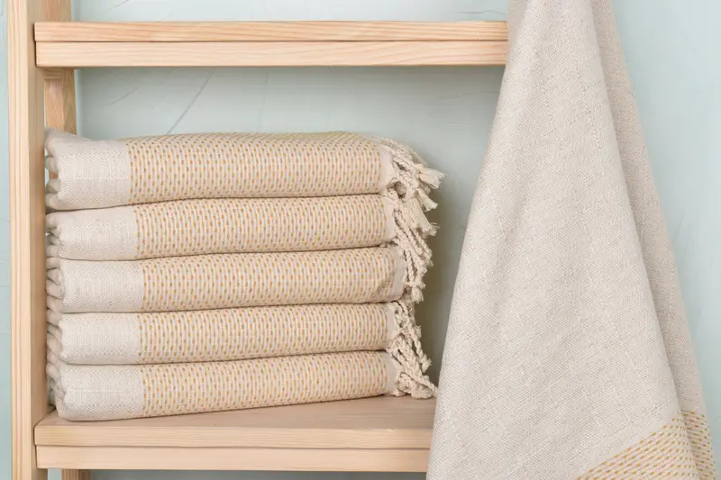 Sand-free towel, Girls Weekend Favors, 70x40 Cotton Polka Dot Towel, Organic towel, Beach Towel Personalized, Bathroom Towel, Home Decor Gifts - 2