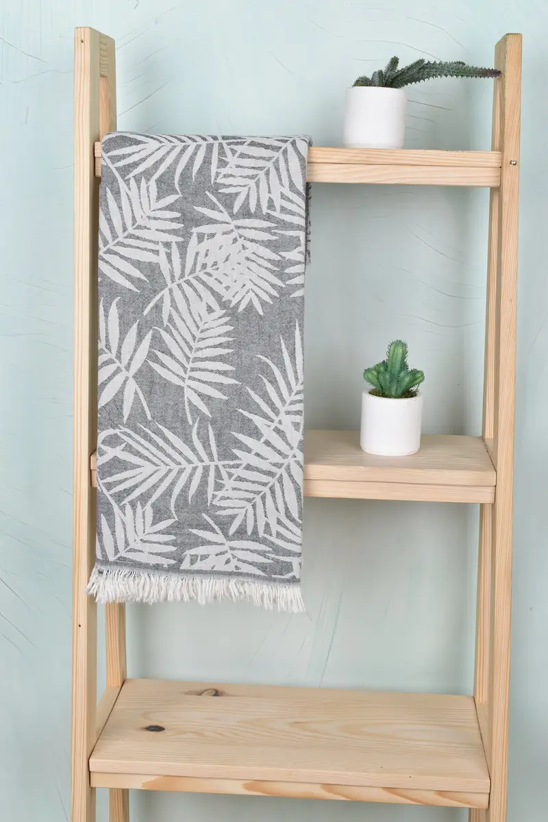 Floral Patterned Navy Cotton Towel Bath Towel, 40x63 Inches