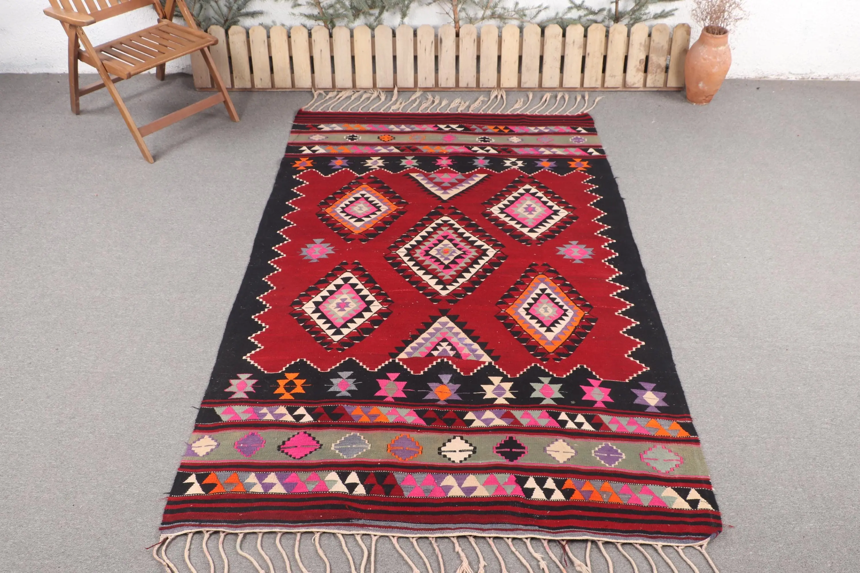 5.1x7.6 ft Vintage Rug, Red Bordered Turkish Wool Rug - 1