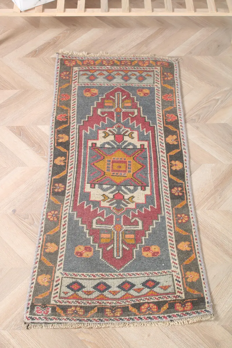 Oushak Türkischer Teppich, 1,6x3,7 ft Vintage Teppich, rot gestreifter Wollteppich - 1