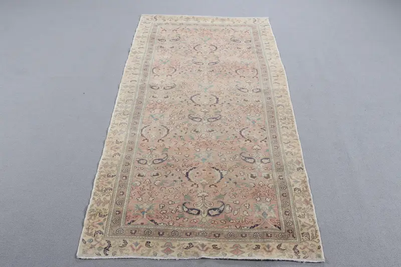 3,2x6 Fuß rosafarbener Orientteppich, elegante grüne Akzente