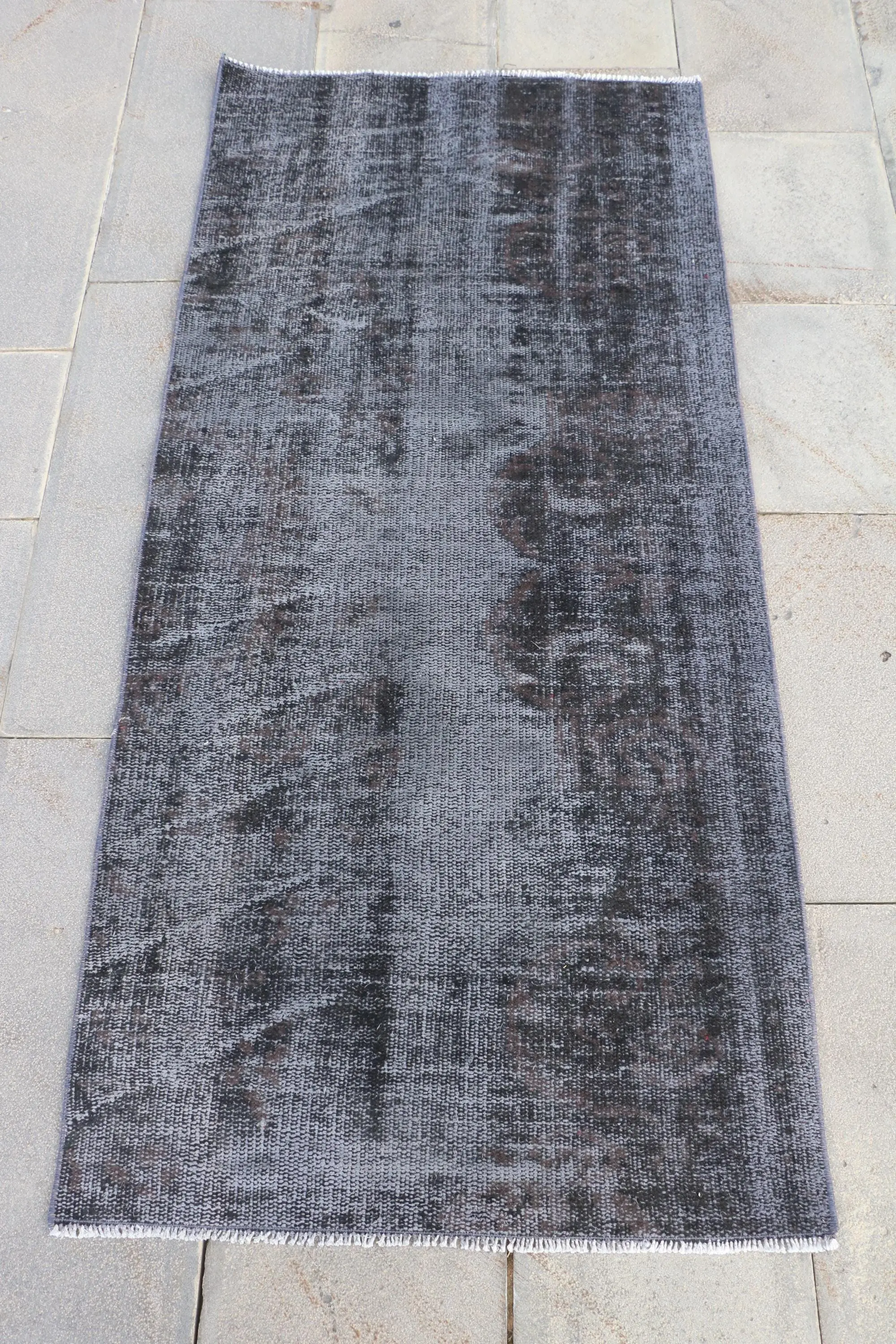 2.6x5.6 ft Vintage Small Rug, Turkish Gray Solid Rug - 1
