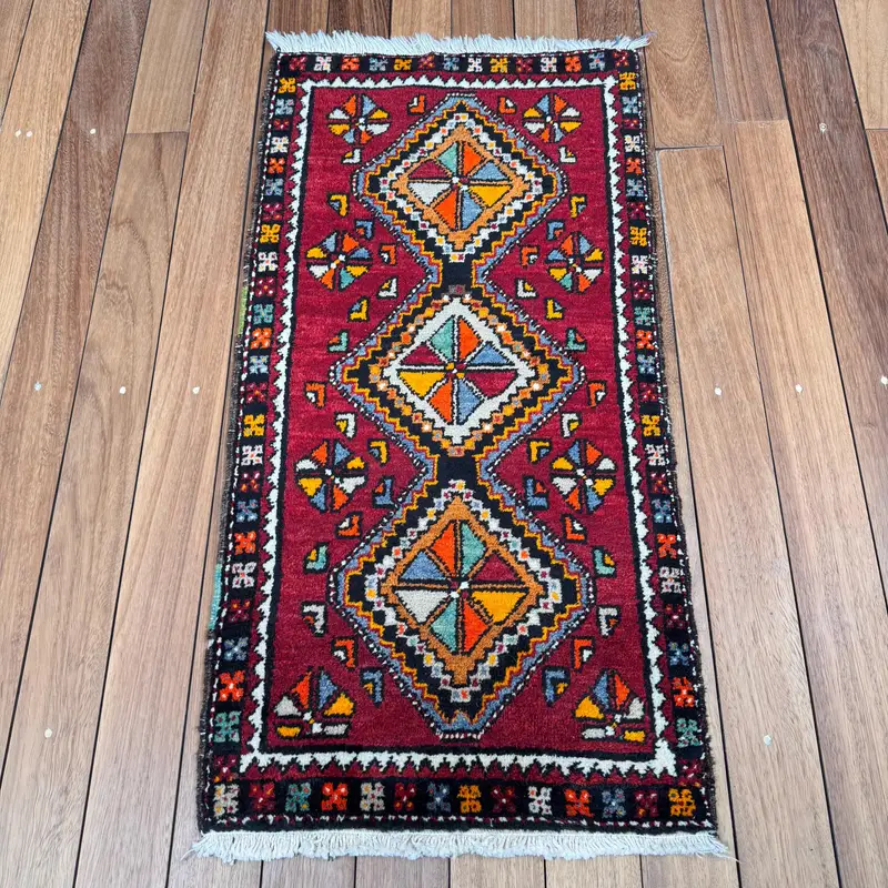 Kleiner türkischer Vintage-Teppich 1,7x3,2 Fuß, rot-blauer Ombré-Teppich - 1