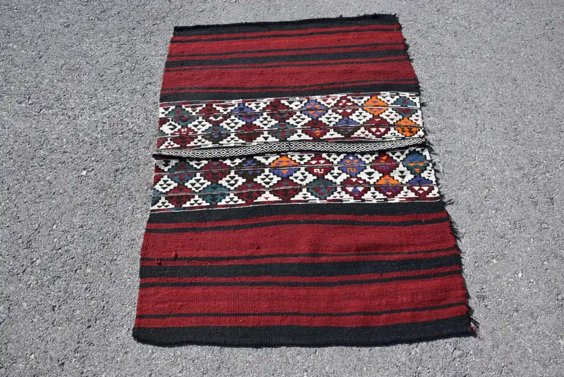 Turkish Vintage Rug 3.1x4.3 ft, Kilim Red Oriental Wool Rug - 1