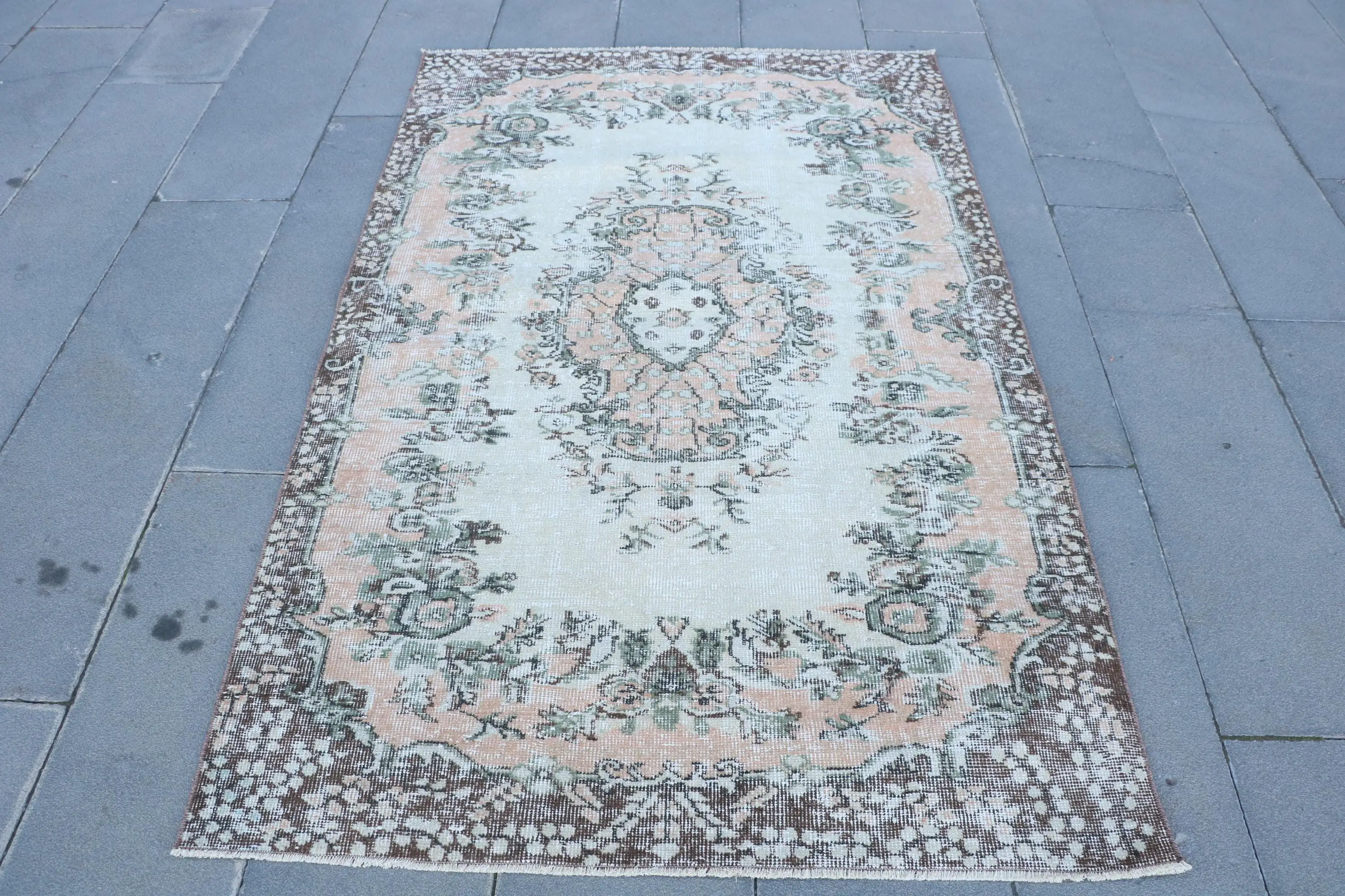 Turkish Vintage Area Rug 4x6.4 ft, Brown White Camouflage Wool Rug - 1