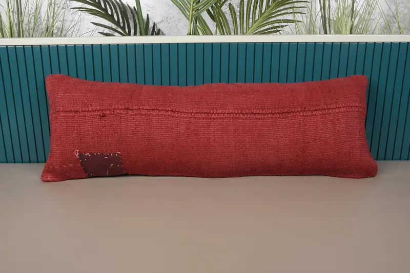Rotes Patchwork-Wurfkissen, 12x36 besticktes Rechteckkissen
