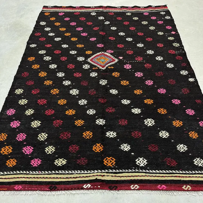 Brown Southwestern Rug, 6,1x8,7 ft with Red Accents