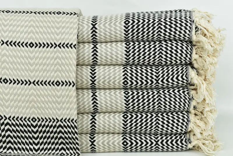 Quick-dry towel, Bridal Shower Favors, Girls Weekend Favors, Customized Towels, Organic Towel, Beach Towel Gift, 80x40 Cotton Diamond Towel - 1