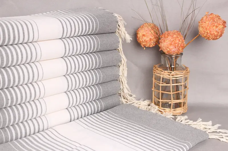 Best Friend Gift Dark Gray Cotton Towel, 40x67 Inches