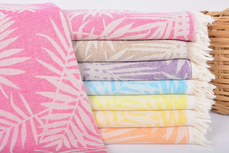 Bathroom Towel, Beach Towel Gift, Quick-dry towel, Unique Wedding Gift, 64x40 Cotton Floral Patterned Towel, Housewarming Gift, Sand-free towel - 1