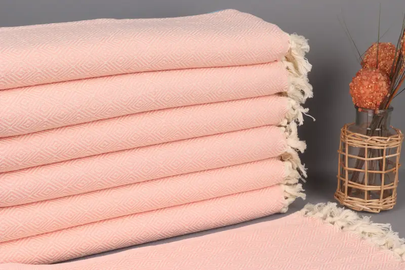 Hand Towel Embroidered Coral Diamond, Organic Cotton, Beige, 18x40 Inches