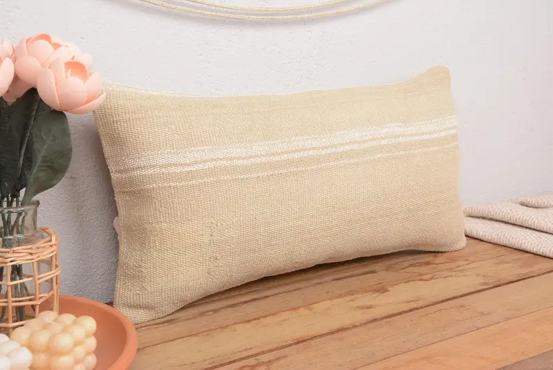 Beige und braun gestreiftes Wurfkissen, 12x24 besticktes rechteckiges Kissen