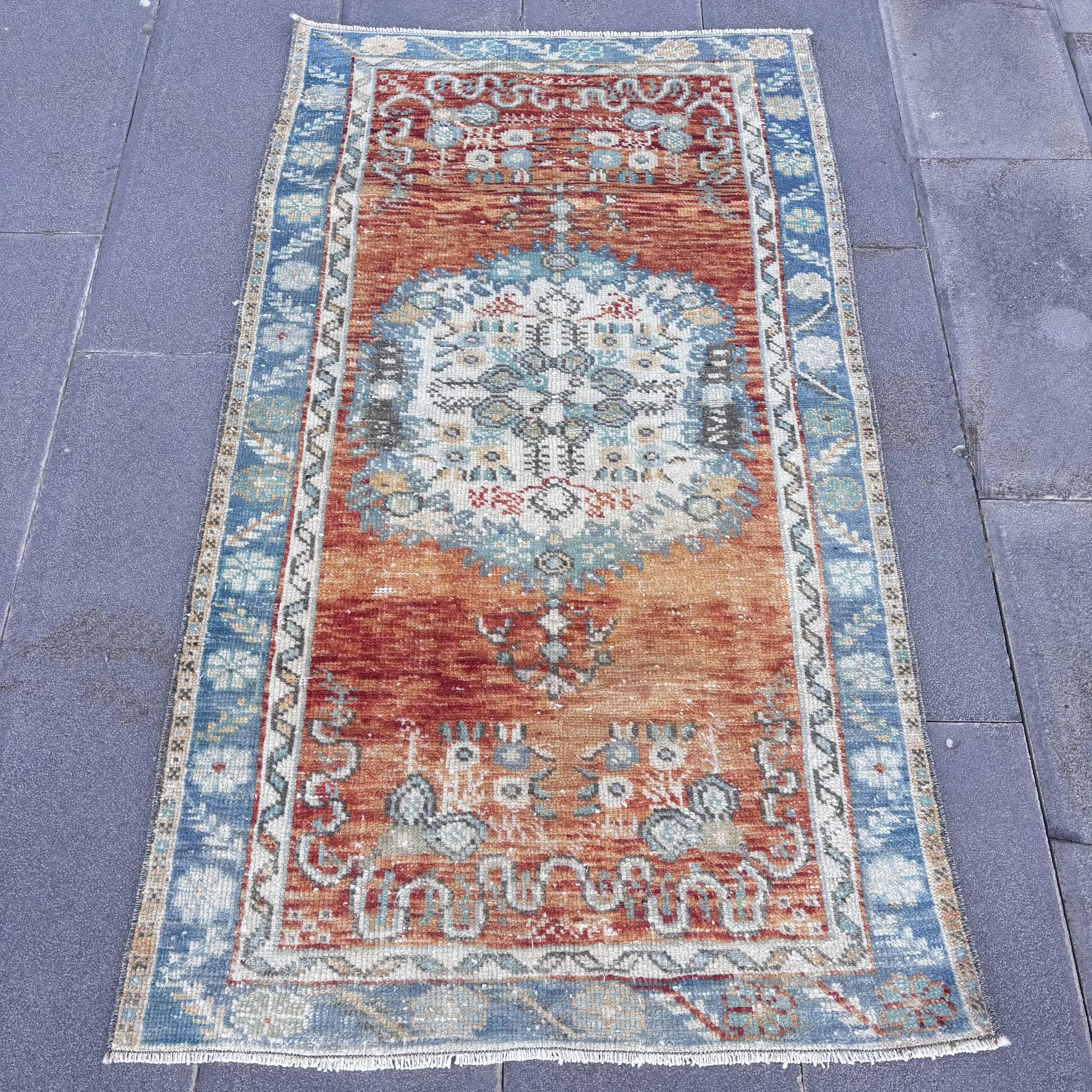 Vintage Turkish Rug 2.9x5 ft, Red Small Striped Wool Rug - 1