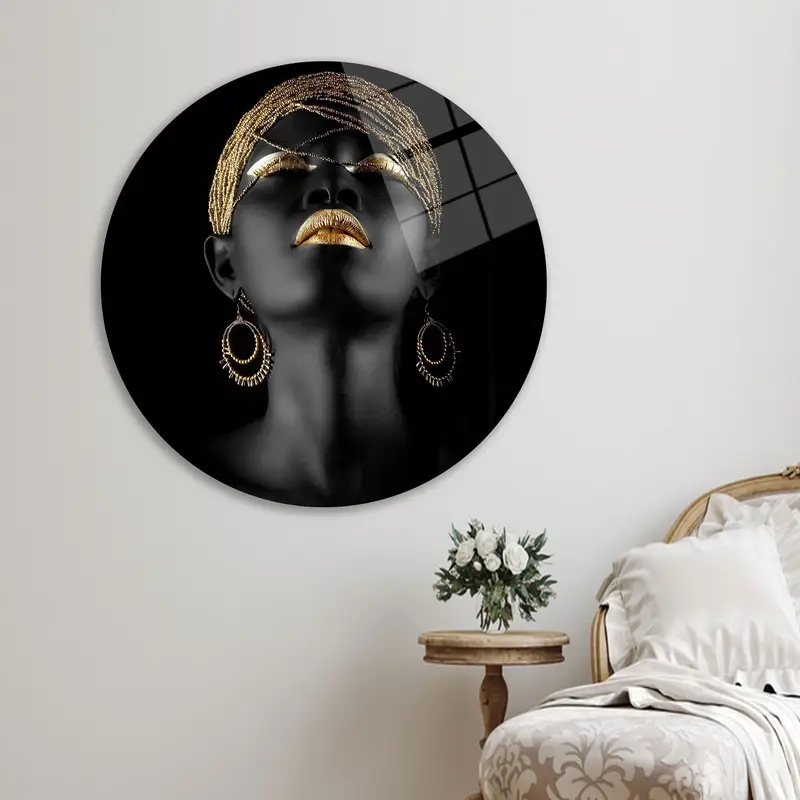 Elegant Printed Glass: African Gold Lip Shimmery Design