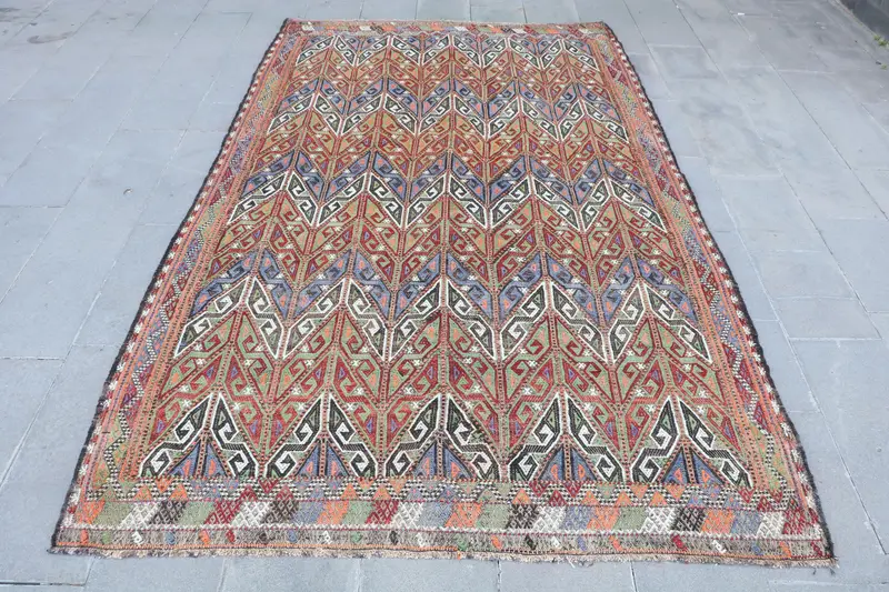 Yeşil İkat Halı, 6x9 ft Zarif Kırmızı Vurgular