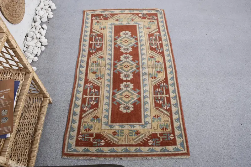Red & Beige Rug, 2.6x4.6 ft Plant & Tree Pattern