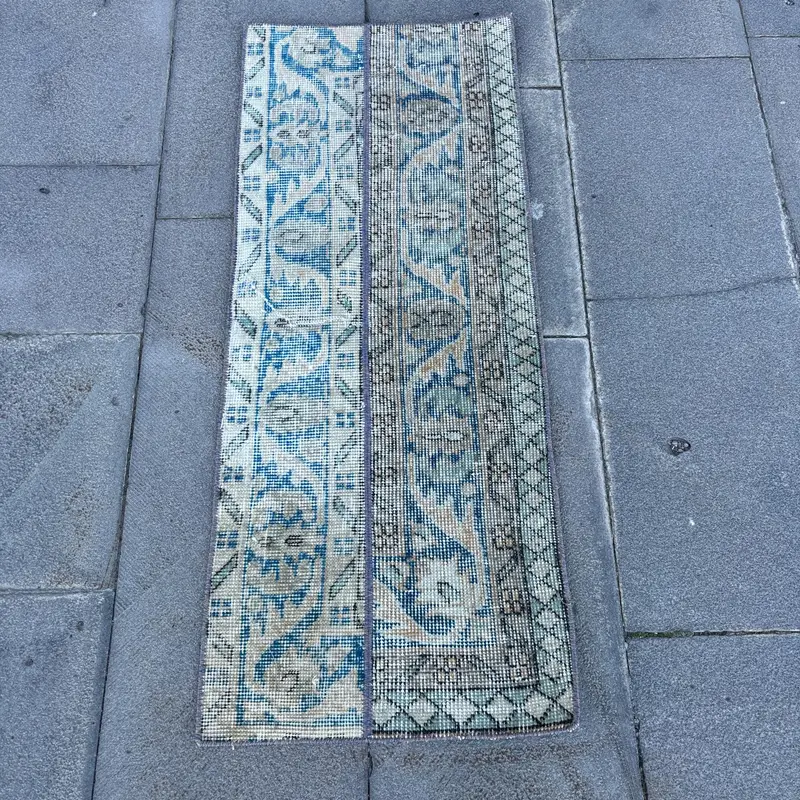 1.4x3.4 ft Halı, Türk Vintage Halısı, Mavi Gri Çiçekli Yün Halı - 1