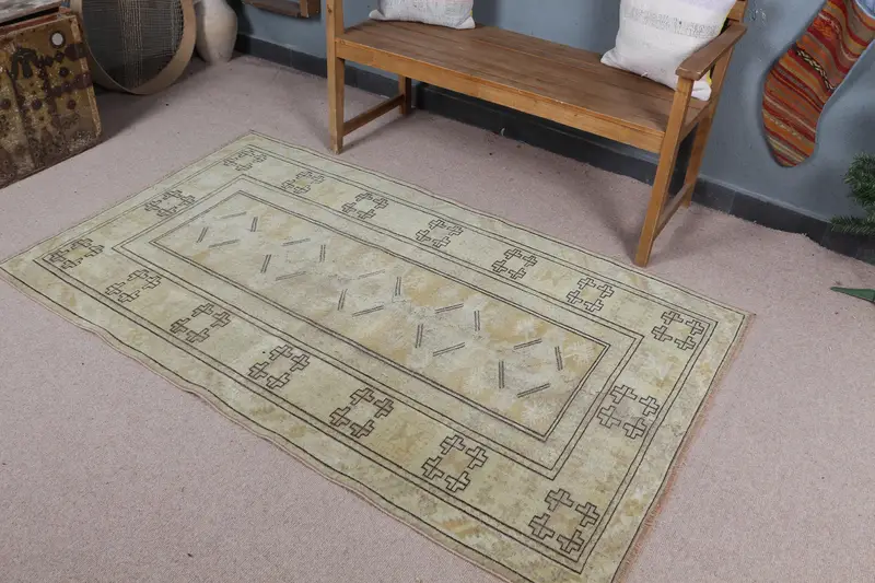 ベージュ サウスウエスタン ラグ、3.7x6.3 フィート エレガントな室内装飾