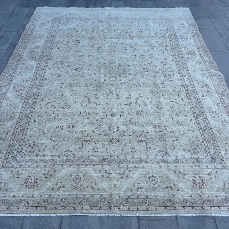 9.5x12.3 ft Turkish Vintage Rug, Oversize Rug, Oushak Gray Wool Rug - 1
