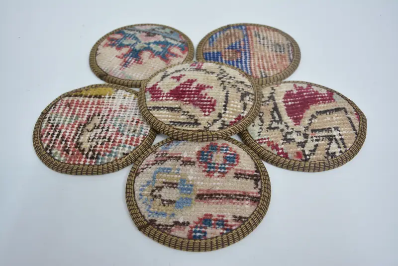 Eleganter Untersetzer in Beige und Bronze, einzigartiger Kelim-Untersetzer