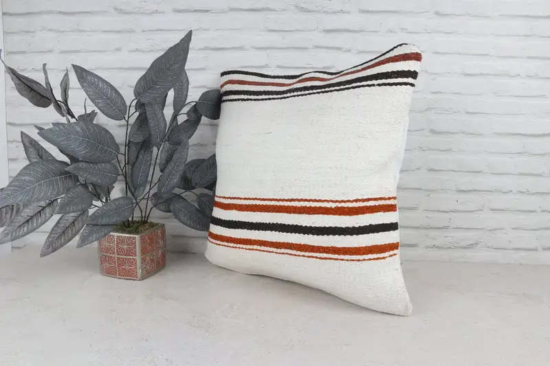 Throw Kilim Pillow, Pillow Case, 22x22 White Cushion Cover, Kilim Pillow, Vintage Kilim Throw Pillow, Personalized Gift Pillow Pillow Cover - 5