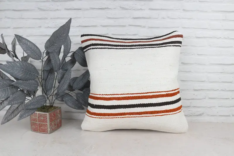 Throw Kilim Pillow, Pillow Case, 22x22 White Cushion Cover, Kilim Pillow, Vintage Kilim Throw Pillow, Personalized Gift Pillow Pillow Cover - 1