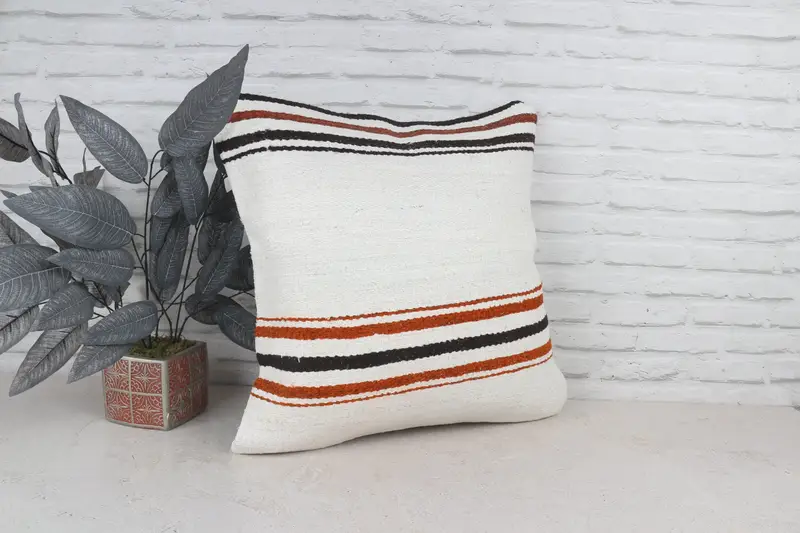 Throw Kilim Pillow, Pillow Case, 22x22 White Cushion Cover, Kilim Pillow, Vintage Kilim Throw Pillow, Personalized Gift Pillow Pillow Cover - 4