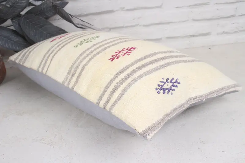 Toss Pillow Sham, Pillow, Kilim Pillow, Vintage Kilim Throw Pillow, 12x20 White Pillow Sham, Throw Kilim Pillow, Toss Pillow - 6
