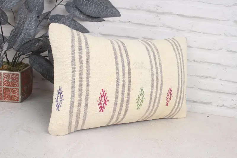 Toss Pillow Sham, Pillow, Kilim Pillow, Vintage Kilim Throw Pillow, 12x20 White Pillow Sham, Throw Kilim Pillow, Toss Pillow - 3