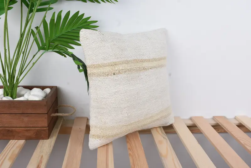 Home Decor Pillow, Handmade Kilim Cushion, Cozy Throw Pillow, Cushion, Indoor Pillow Sham, Kilim Cushion Sham, 14x14 White Cushion Cover - 4