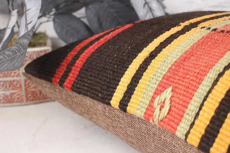 Ethnical Kilim Rug Pillow, Pet Cushion Case, Boho Throw Pillow Sham, Boho Pillow, 16x24 Brown Pillow Case, Cushion Cover, Vintage Pillow - 7