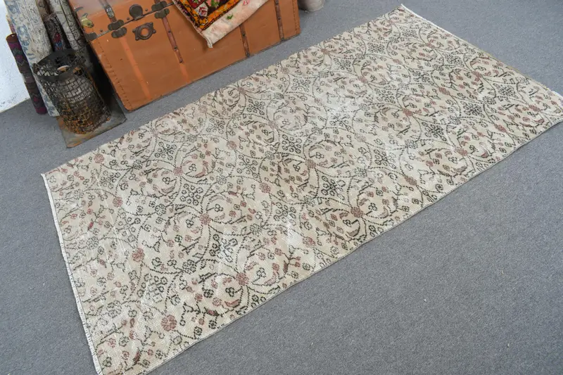 Alfombra vintage de acento de 3,6x6,4 pies, alfombra turca, alfombra de lana de camuflaje marrón blanco - 1