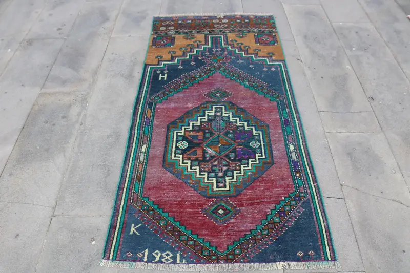 2.9x5.7 ft Rug, Vintage Turkish Rug, Red Blue Solid Wool Rug - 1
