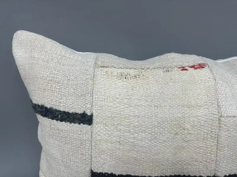 Vintage Kilim Pillow, Kilim Pillow Cover, Pillow Cover, Comfy Throw Pillow Cover, Pillow for Couch, 16x36 Beige Pillow, Sustainable Pillow Cover - 5